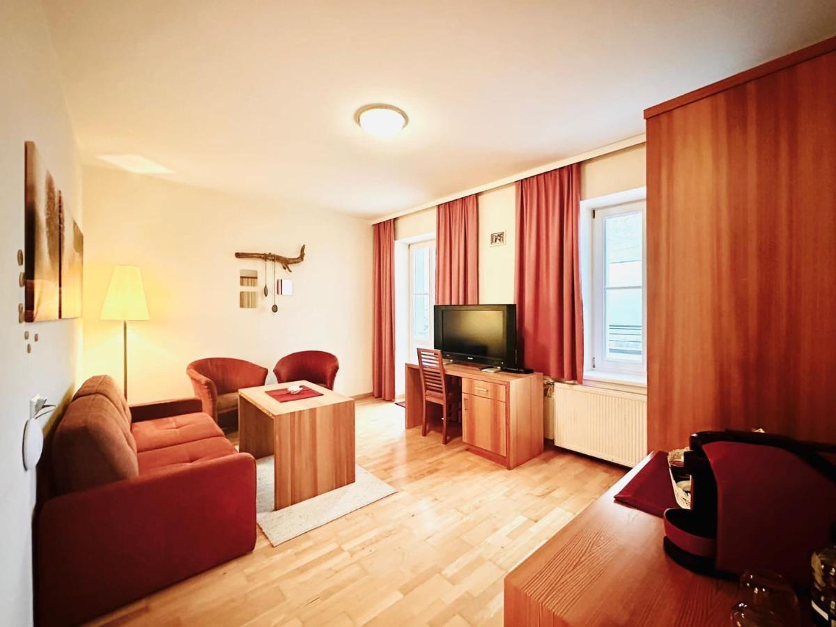 Tirolerhof Doelsach Hotel Lienz Exterior photo